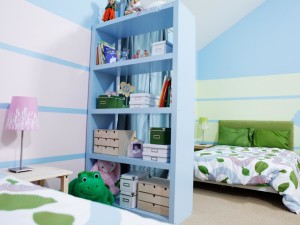 Kid-Sized-Design_Shelving-Bedroom-Beauty_s4x3.jpg.rend.hgtvcom.1280.960