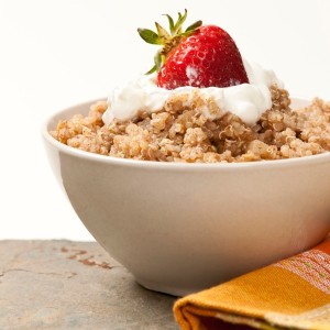 Kristin-Cavallari-Hot-Quinoa-Cereal-for-Prenatal-Nutrition_600x600_getty-168583083