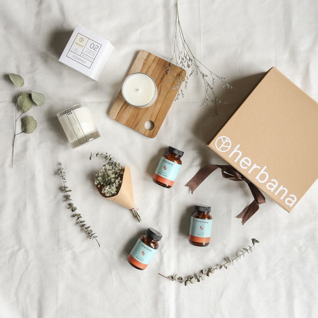 Complete Wellness Package dan Limited Edition Candles (Herbana x Duft & Chandelle)